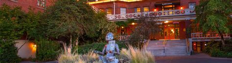 Edgefield Hotel - McMenamins