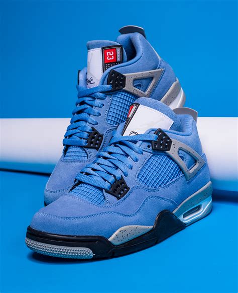 Air Jordan 4 University Blue CT8527-400 UNC | SneakerNews.com