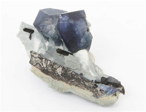 Benitoite - Gemstone Buzz