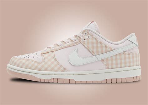 The Women's Nike Dunk Low Pink Gingham Releases Holiday 2023 - Sneaker News