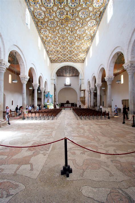 Photo of Otranto cathedral interior