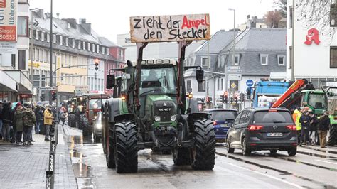 Generalstreik in Deutschland: Bauern jagen Habeck – Folgen für die Schweiz