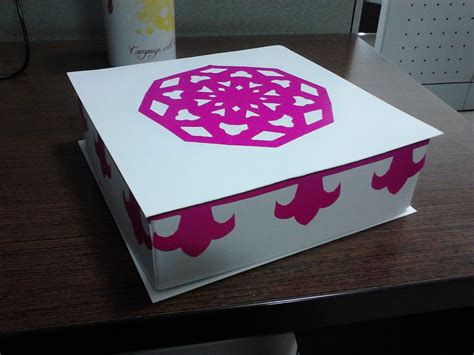 Paper Gift Box and Decoration : 8 Steps (with Pictures) - Instructables