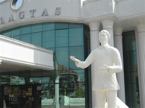 Balagtas, Bulacan: Gat Francisco Balagtas Monument