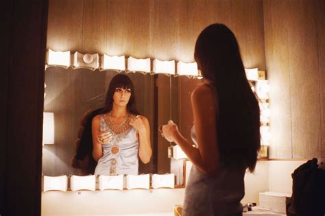 Cher, With Newfound Mask Anonymity, Heads to Sephora | Vanity Fair