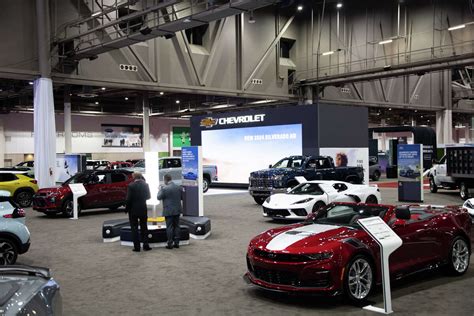 2023 Houston Auto show debuts with raft of new-model cars