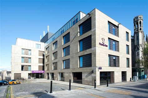 PREMIER INN EDINBURGH CITY CENTRE (YORK PLACE) HOTEL $76 ($̶1̶2̶7̶) - Updated 2022 Prices ...