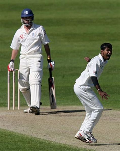 Hasan Raza with the trophy after Pakistan's victory | ESPNcricinfo.com