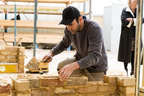 How do I Become a Bricklaying Apprentice? - Brick & Block Careers