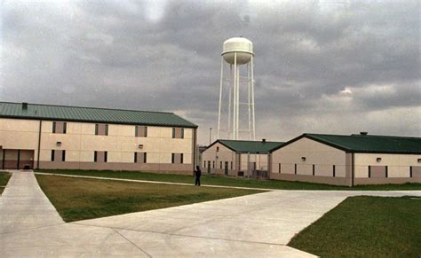 3 Virginia inmates, 4 staff diagnosed with COVID-19. Advocates fear ...