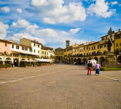 Photos of Greve in Chianti: Images and photos