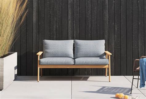 Where to Buy a Teak Outdoor Sofa (Including Expert Advice)