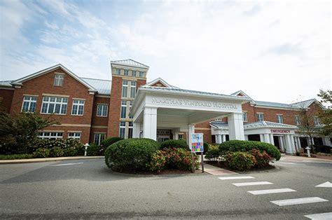 The Vineyard Gazette - Martha's Vineyard News | Hospital Set to Begin ...