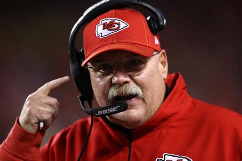 He giveth, and he taketh away: Chiefs coach Andy Reid’s best and worst traits were on display vs ...