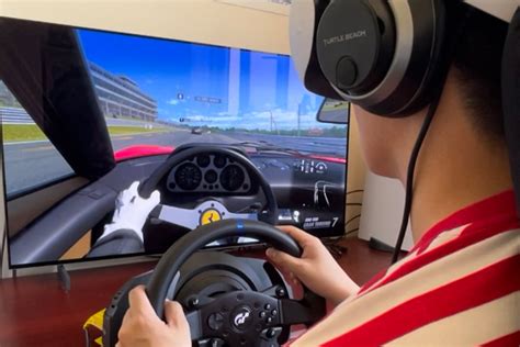 Thrustmaster T300RS GT Edition review: drive time | Stuff