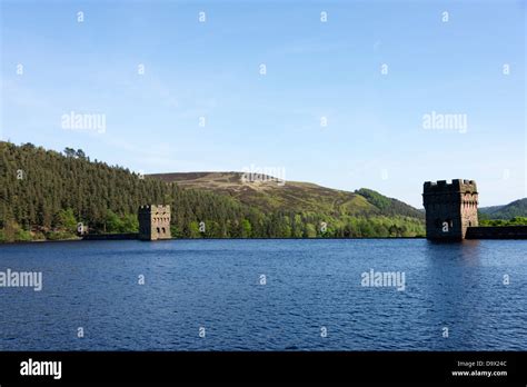 Howden Reservoir, Upper Derwent Valley, Peak District National Park ...