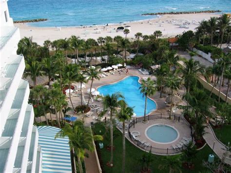 "RIU Hotel Strand" Hotel Riu Plaza Miami Beach (Miami Beach ...