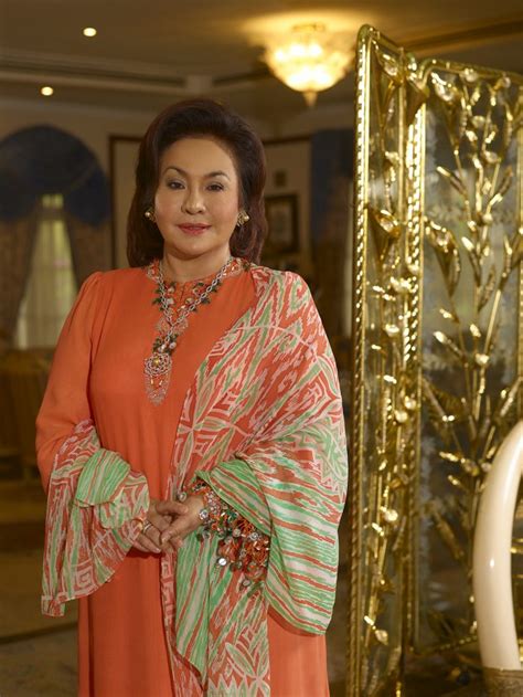 Datin Paduka Seri Hajjah Rosmah Mansor – MYBATIK MAGAZINE