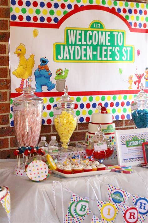 Sesame Street party: Jayden-Lee is 1! | Chickabug