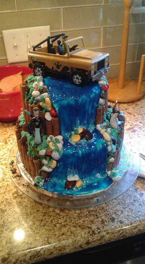 Waterfall Cake (Wild Kratts Theme) - CakeCentral.com