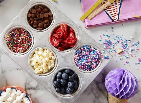 12 Ideal Toppings for Icecream You Should Try - Bite Me Up