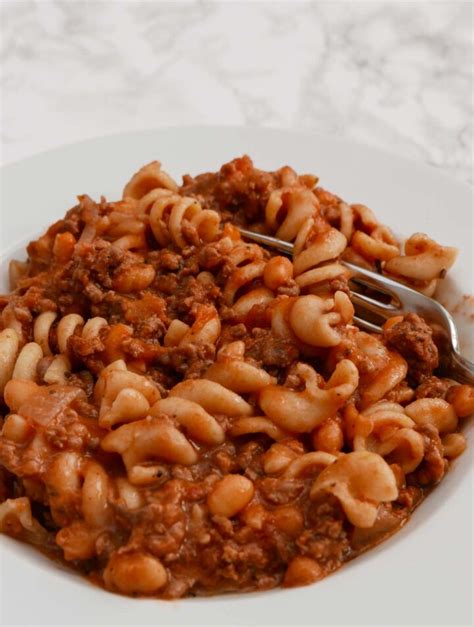 One-pot mince and pasta - store cupboard meal for a weekday dinner | Everyday Cooks