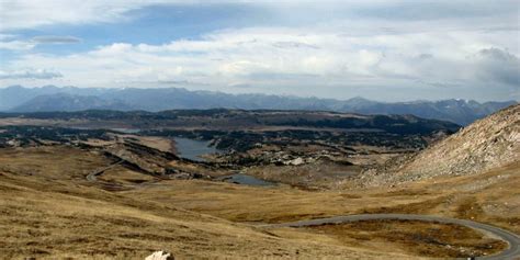 Best Guide to Beartooth Highway and Beartooth Pass [2023] - America's most scenic drive