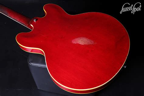 1963 Gibson ES-335 Cherry Red - Sweetspot Guitars | English