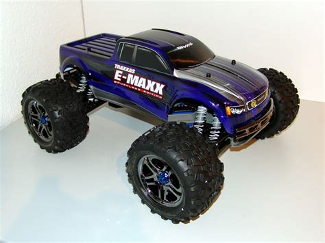 Traxxas E-Maxx Brushless TQi › RC-HeliCar