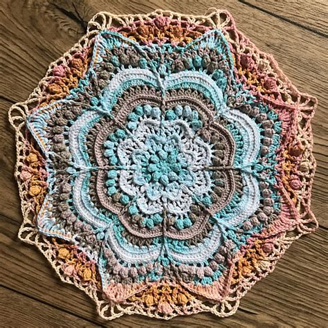 Ravelry: Ripple Effect Mandala pattern by Sany (Sanita Brensone)