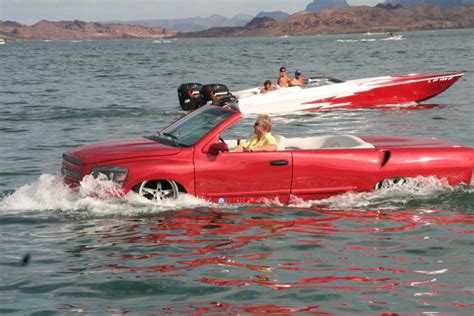 Massive performance on land or sea - the amphibious WaterCar Python