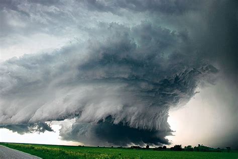 Scary storm. | Clouds, Nature, Tornado pictures