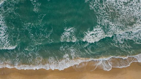 Aerial View of Ocean Waves · Free Stock Photo