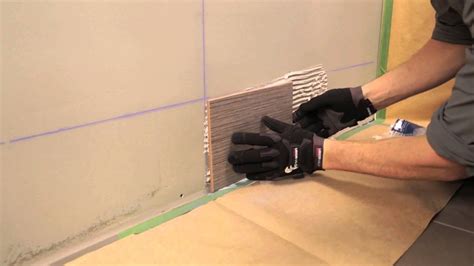 How to Install Wall Tiles | RONA - YouTube