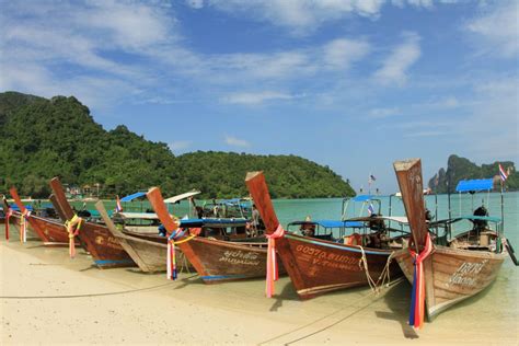 Krabi vs. Phuket - Why We Chose Krabi | Would Be Traveller