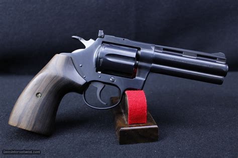 Colt Diamondback .22 LR