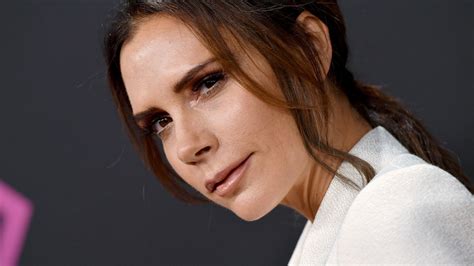 Victoria Beckham Beauty Debuts With Smoky Eye Makeup Line — See Photos ...