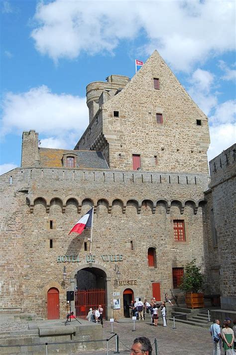 Château de Saint-Malo | Saint malo, Les régions de france, Les chateaux de france