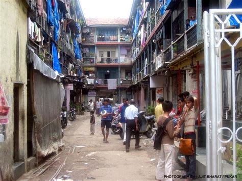 Visual Tour through the Mumbai Chawls | Sahapedia