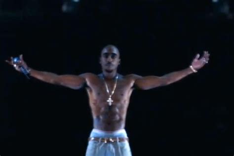 2Pac Hologram, Yeah Tupac’s Resurrection Was So Damn Creepy. : ThyBlackMan.com