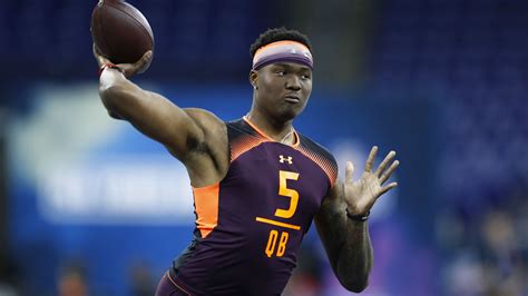 Dwayne Haskins says league messed up letting him slide | Sporting News