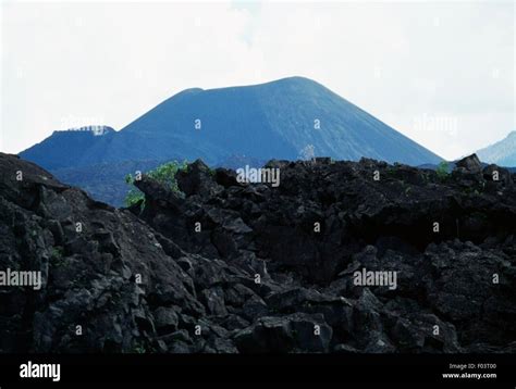 View of Paricutin, volcano in the Michoacan-Guanajuato volcanic field ...