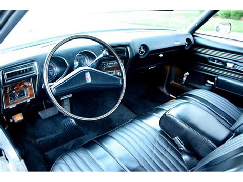 1976 Cutlass Supreme Interior