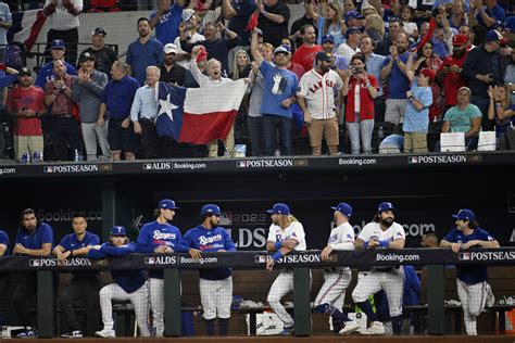 Texas Rangers Fans Unwisely Chant "We Want Houston" as Club Advances to ...