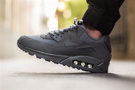 Nike Air Max 90 Essential Dark Grey - Sneaker Bar Detroit