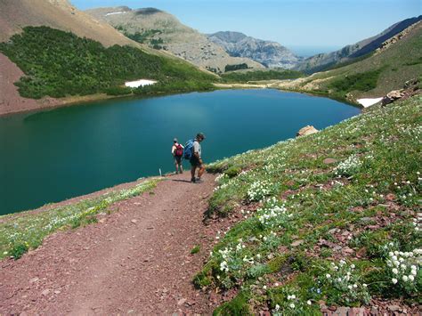 Hiking Canada | Hiking Biking Adventures