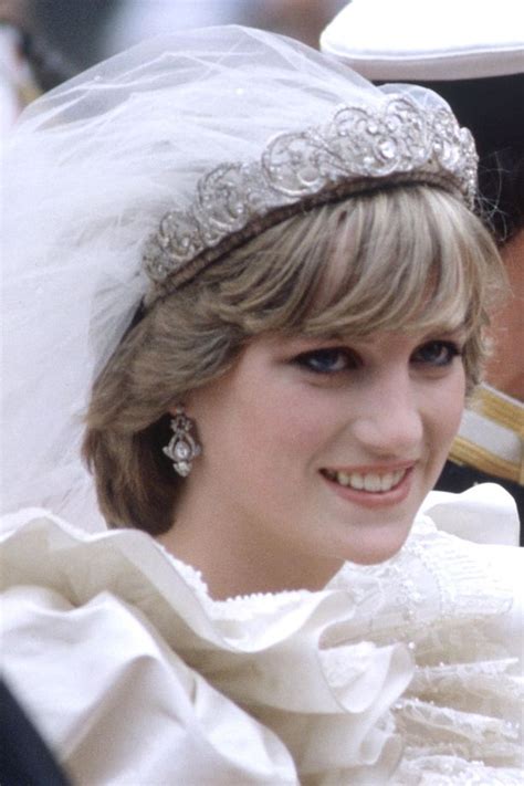 Royal Wedding Tiaras: Princess Diana' And Meghan Markle's Crowns