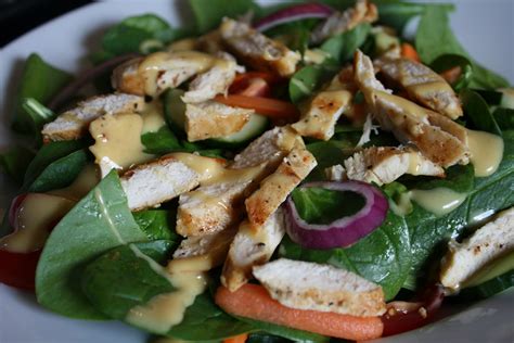 Lauren's Menu: Honey Mustard Spinach Salad with Chicken