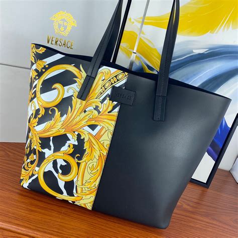 Cheap 2020 Cheap Versace Handbags For Women # 221690,$130 [FB221690 ...