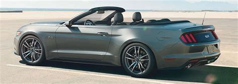 Ford Mustang Convertible Unveiled